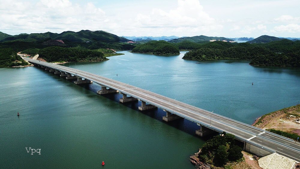 Cao Tốc Hạ Long - Vân Đồn