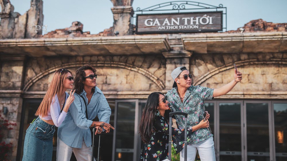 10 &Auml;i&aacute;&raquo;m Check In &Auml;&aacute;&ordm;&pound;o Thi&Atilde;&ordf;n &Auml;&AElig;&deg;&aacute;&raquo;ng H&Atilde;&sup2;n Th&AElig;&iexcl;m, Ph&Atilde;&ordm; Qu&aacute;&raquo;c "Kh&Atilde;&acute;ng Th&aacute;&raquo; B&aacute;&raquo; L&aacute;&raquo;&iexcl;"