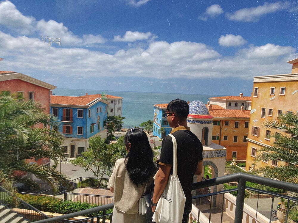 Check in thị trấn Địa Trung Hải, Phú Quốc