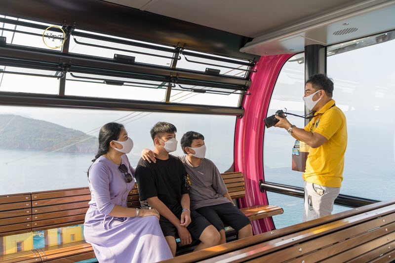 Cáp treo Hòn Thơm thu hút khách sau đại dịch (Phú Quốc)