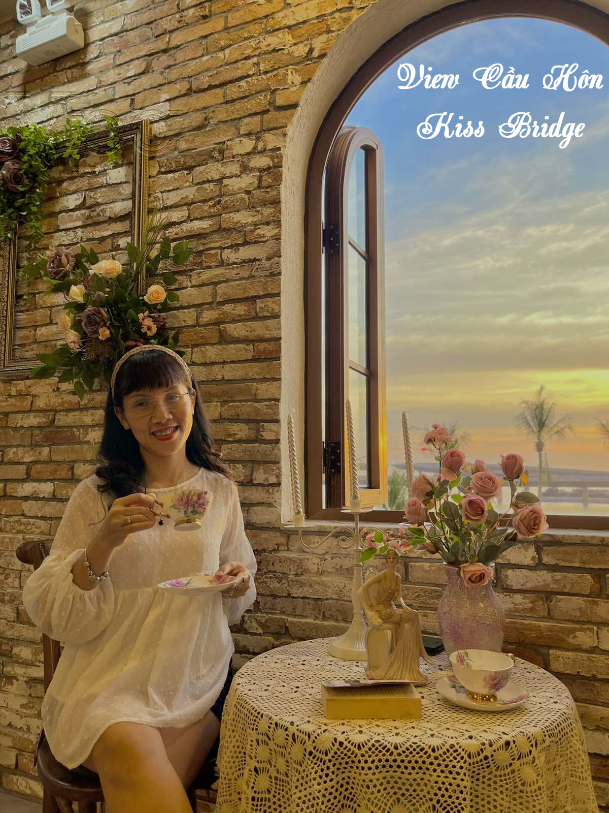 Phòng Deluxe ngắm hoàng hôn ngay tại ban công khách sạn Juliet's Boutique Hotel