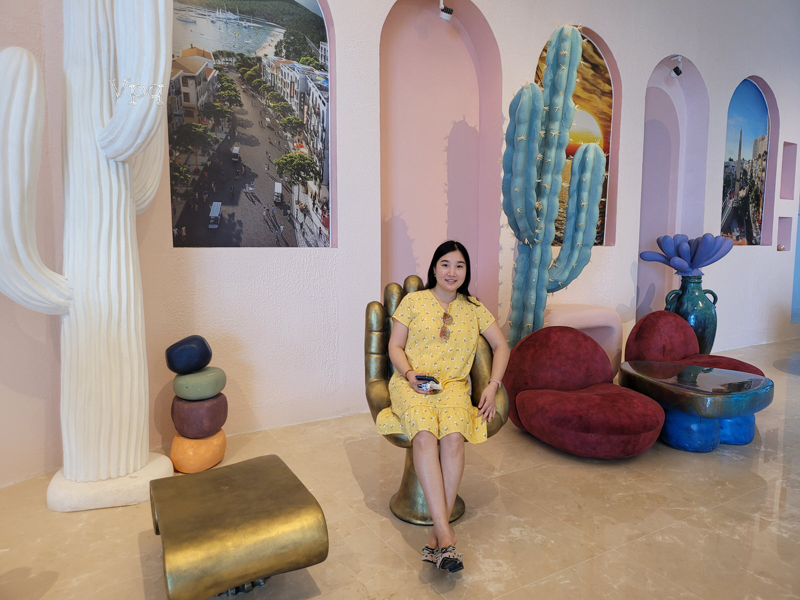 Những chiếc ghế "GÂY BÃO" tại Sun Signature Gallery