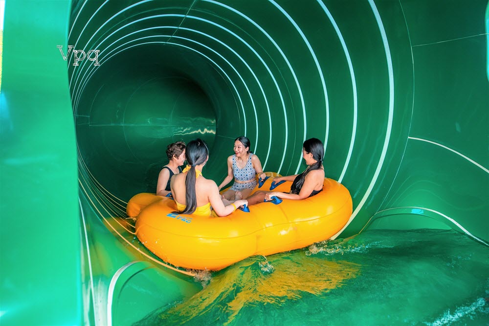 Công viên nước Aquatopia