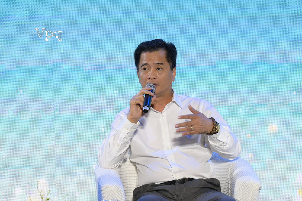 &Ocirc;ng Nguyễn Văn Đ&iacute;nh chia sẻ giải ph&aacute;p để Đ&agrave; Nẵng l&agrave; th&agrave;nh phố đ&aacute;ng đến, đ&aacute;ng sống, đ&aacute;ng đầu tư