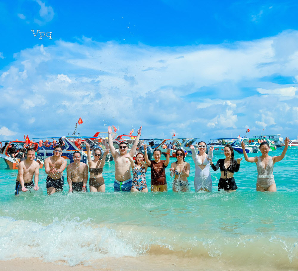 Tour đi đảo sẽ gắn kết chúng ta lại gần nhau hơn