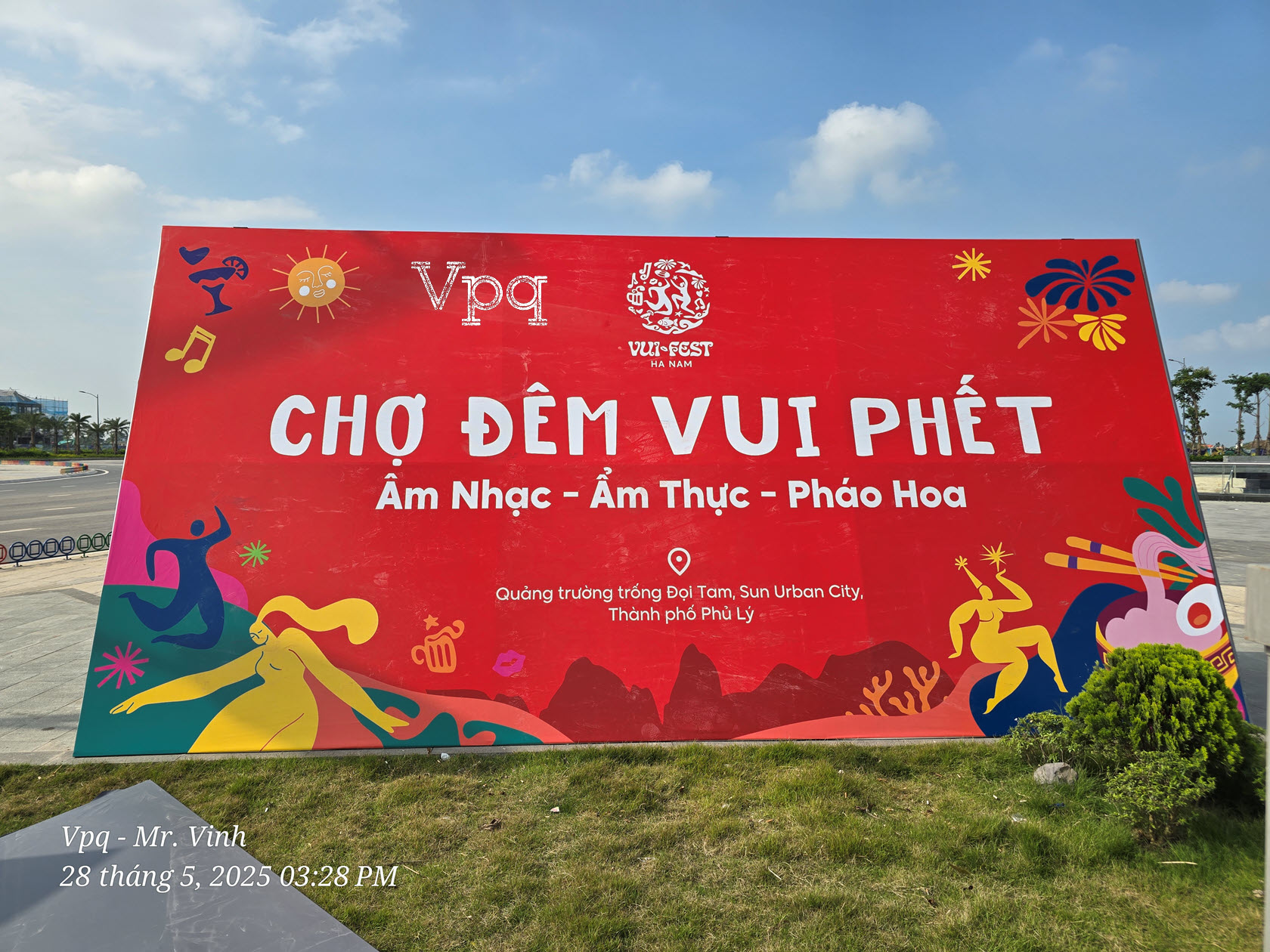 Chợ đ&ecirc;m Vui Phết - Vuifest H&agrave; Nam - &Acirc;m nhạc - ẩm thực - ph&aacute;o hoa