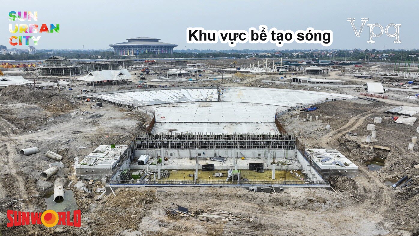 Khu vực bể tạo sóng tại công viên Sun World