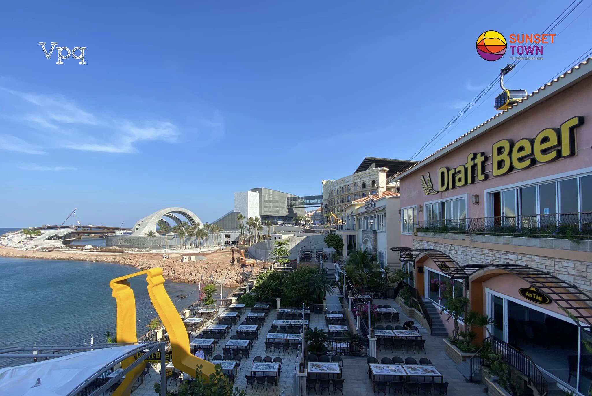 Sunset Town - Điểm du lịch mới của thế giới