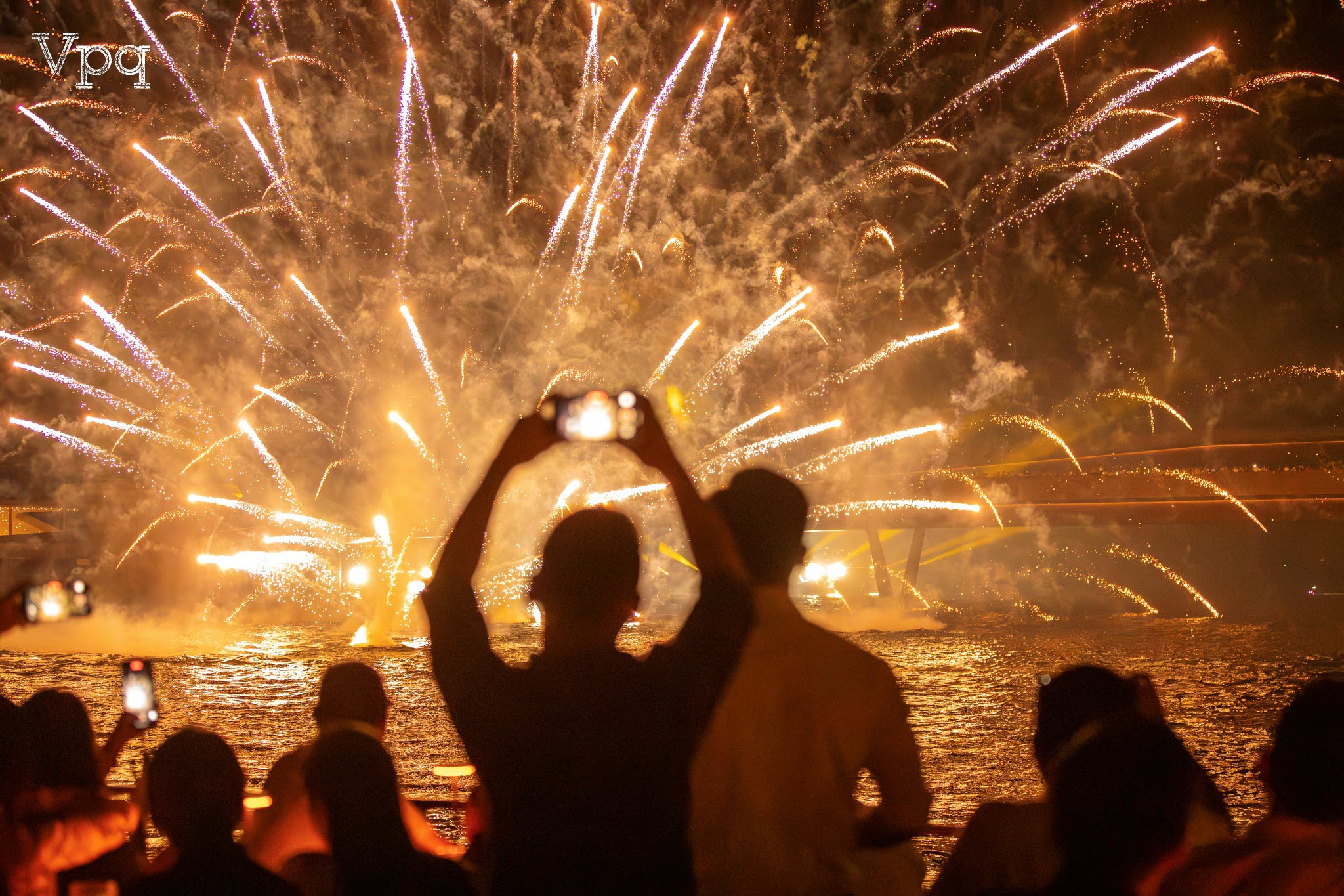 Symphony of the Sea Show