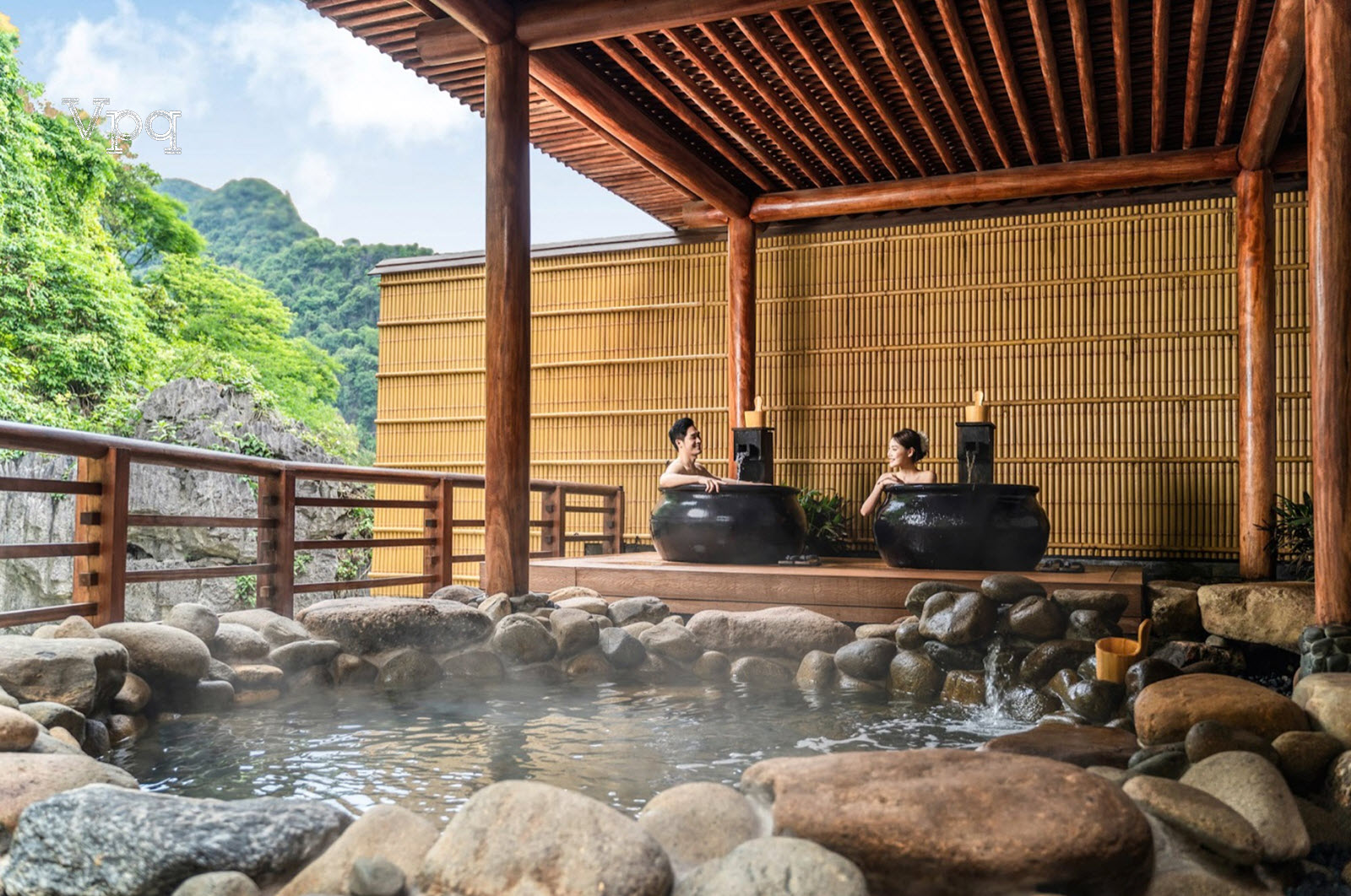 Kh&aacute;ch h&agrave;ng Sun Red Carpet trải nghiệm dịch vụ tại Sun Onsen Village
