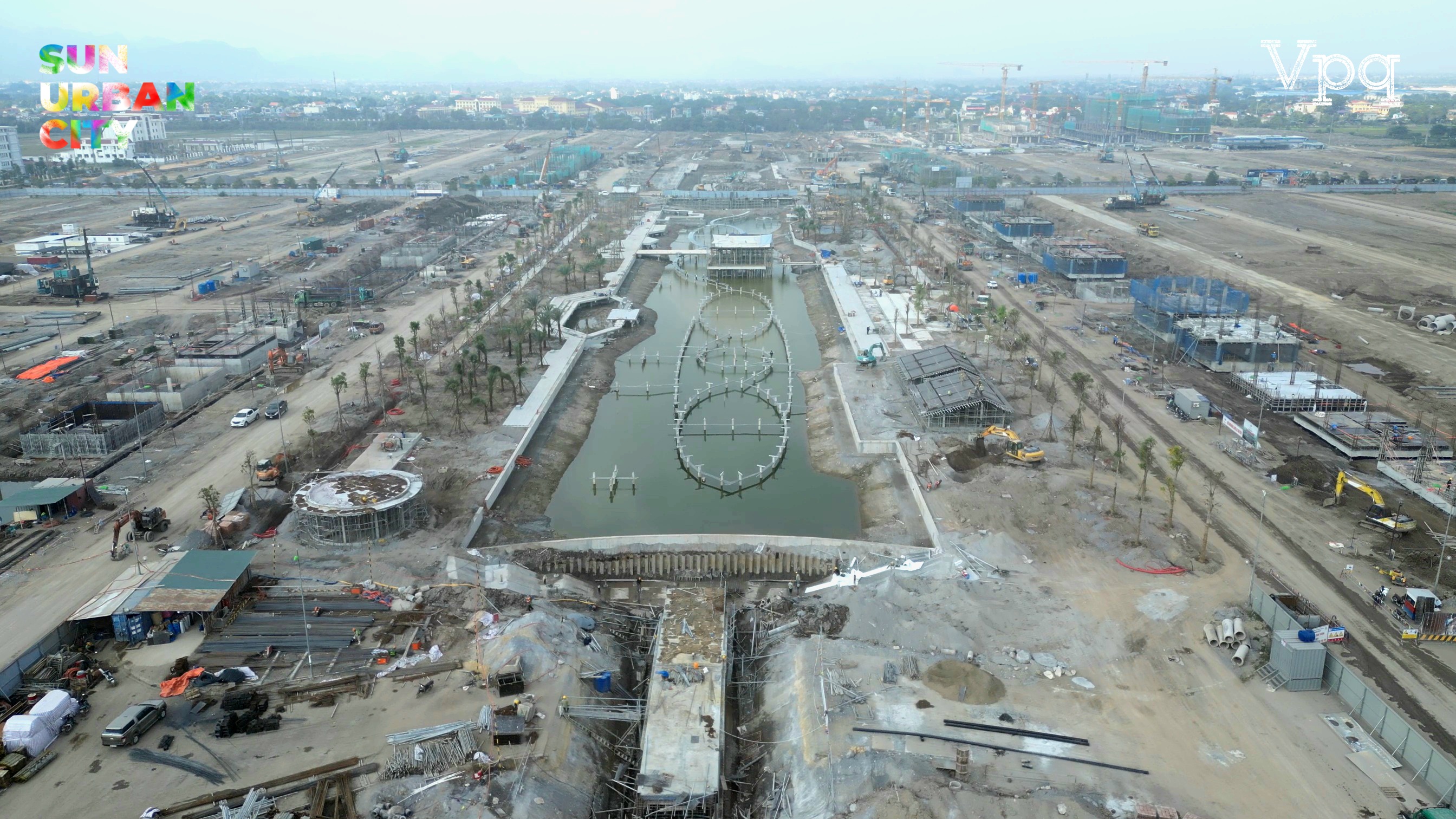 Trục công viên lễ hội Sun Urban City