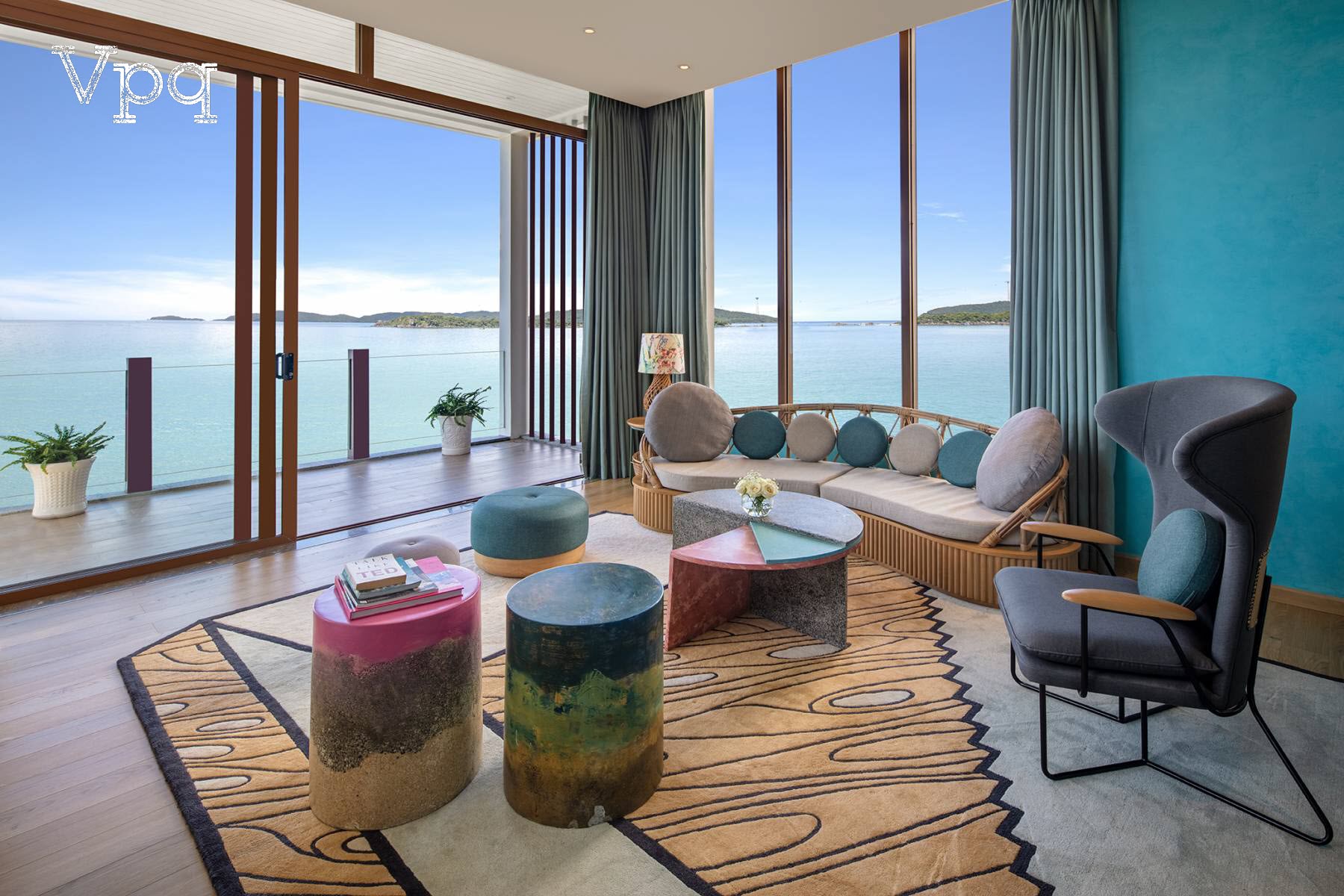 Phòng khách biệt thự Eden Bay trên ghềnh đá