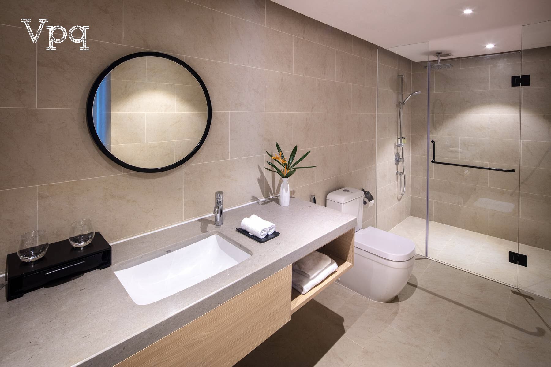 Phòng tắm biệt thự Eden Bay ghềnh đá