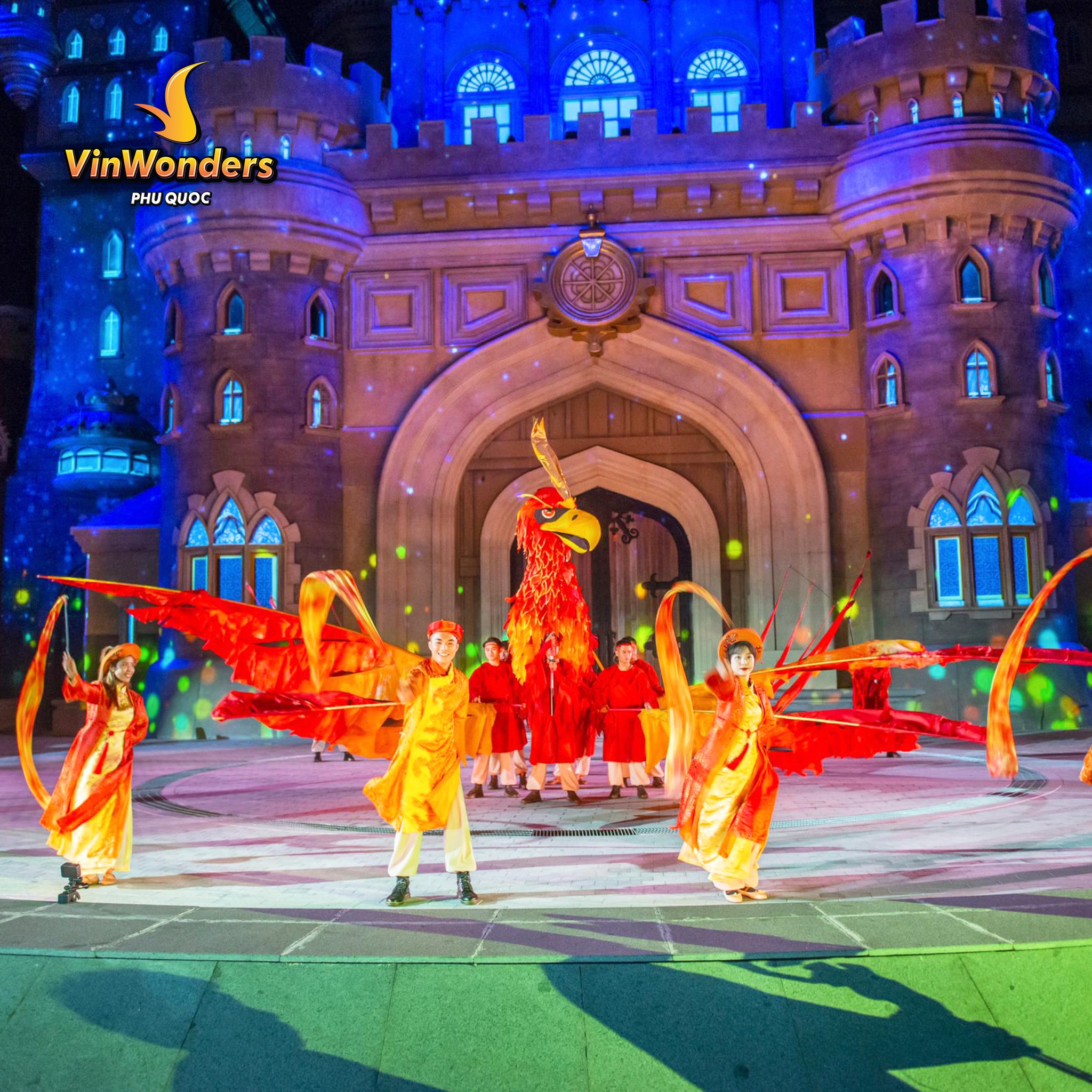 Sau tất cả, h&atilde;y kh&eacute;p lại chuyến đi bằng "bữa tiệc &aacute;nh s&aacute;ng" Once Show m&atilde;n nh&atilde;n, tận hưởng một khoảnh khắc diệu kỳ cho m&atilde;i m&atilde;i về sau