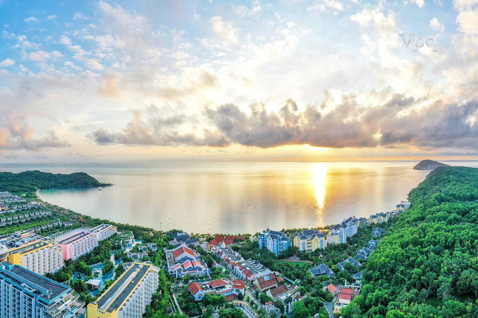 Toàn cảnh khu nghỉ dưỡng JW Marriott Phu Quoc đón ánh bình minh ngày mới