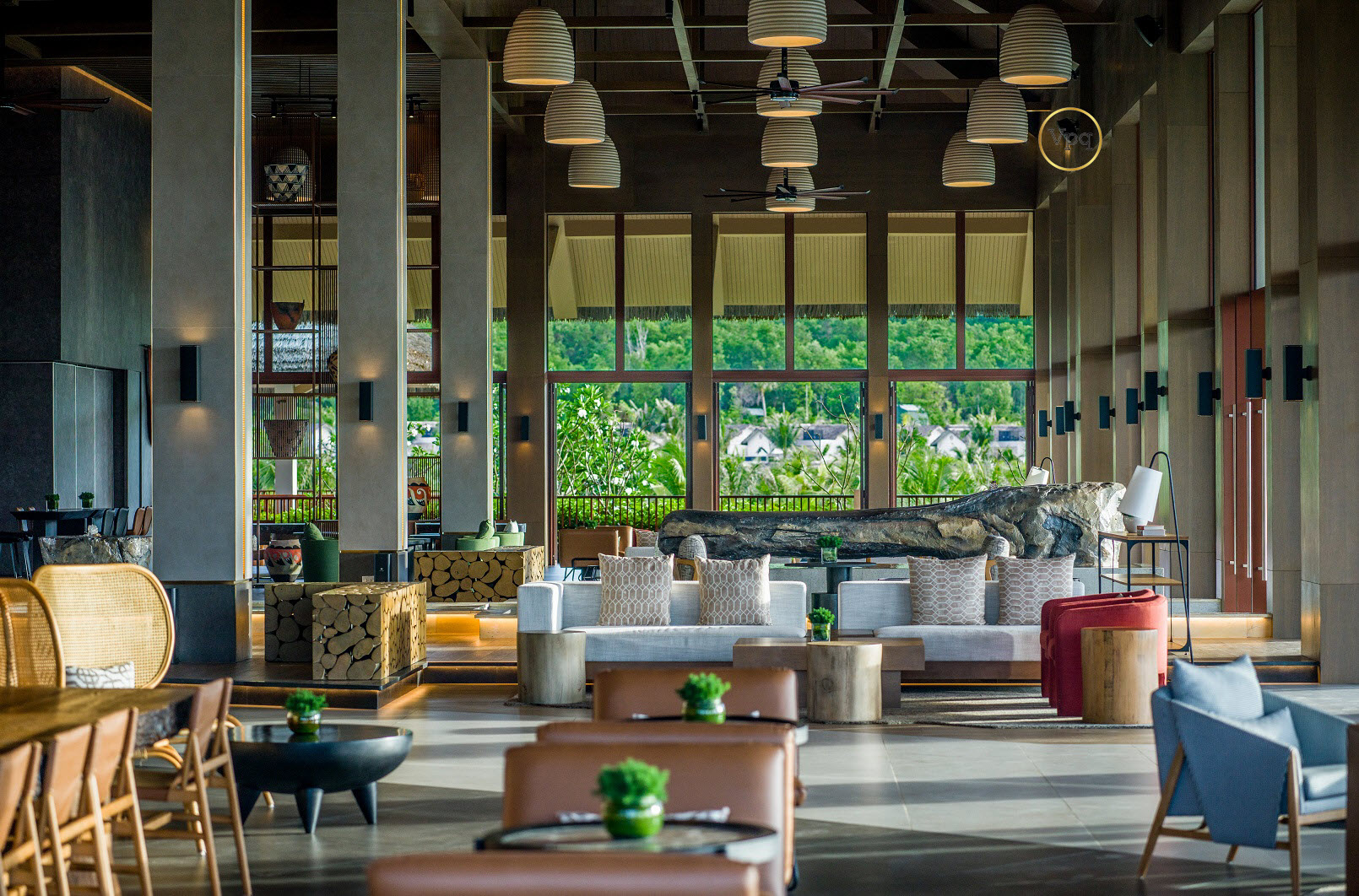Khu vực sảnh lễ t&acirc;n tại New World Phu Quoc Resort