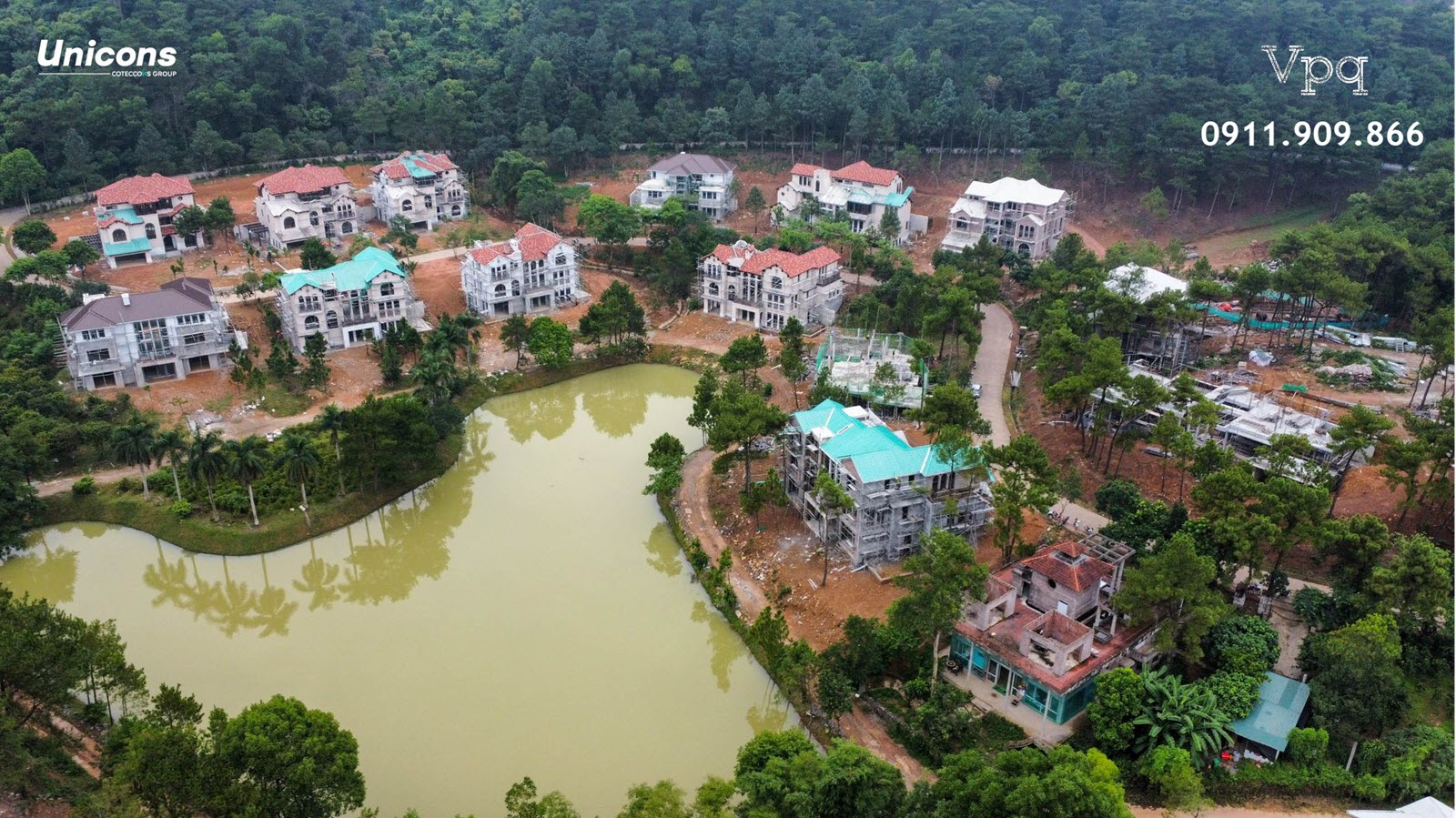 Hướng trực diện ra mặt hồ và không gian xanh bao quanh