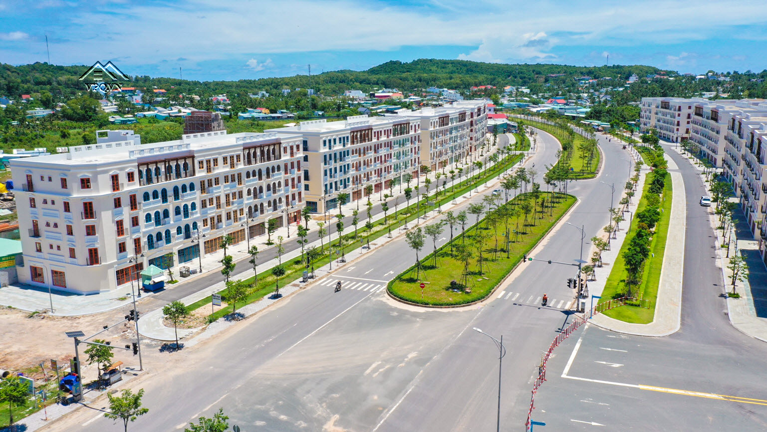 Tiến độ nhà phố GT chẵn - đại lộ Gateway An Thới