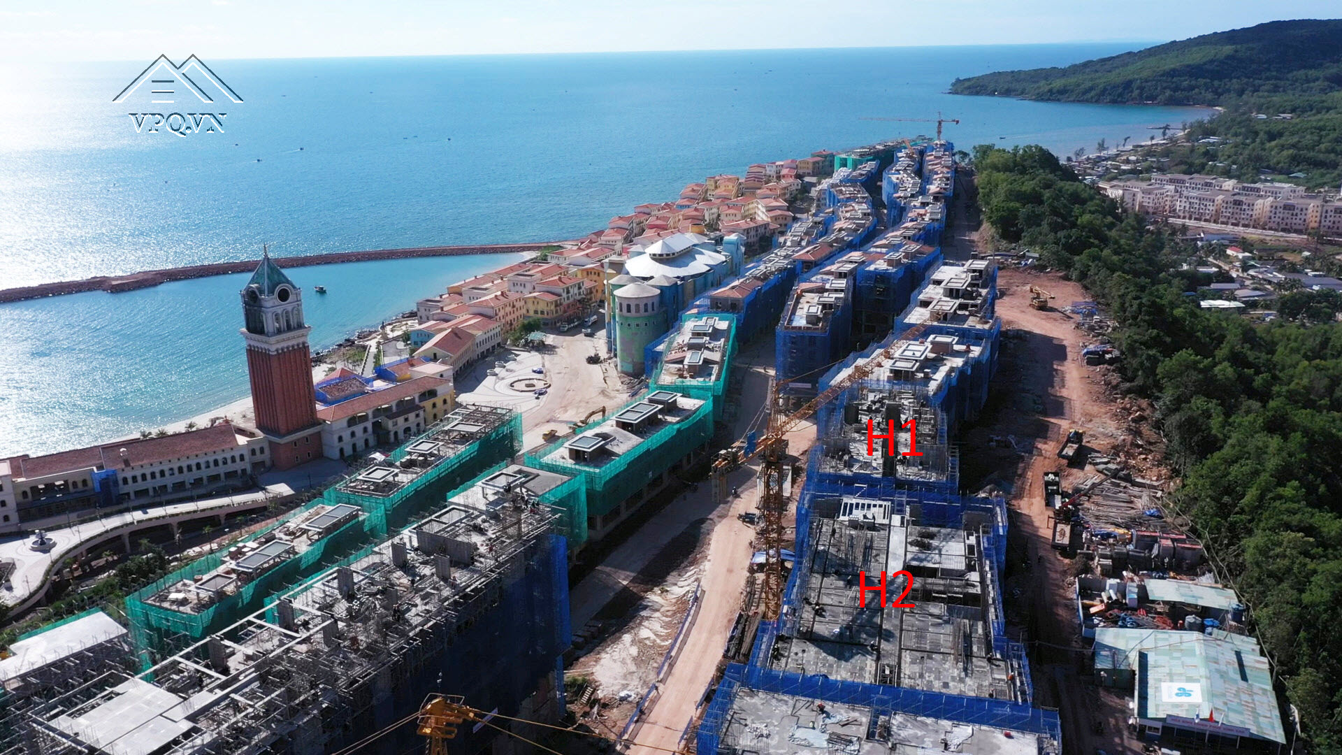 Góc view tuyệt đẹp từ căn hộ Hillside Phú Quốc
